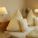 Landgasthof Loewen Gasthuis 3*